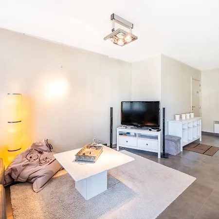 Gaul4 Within Walking Distance Of The Apartment *